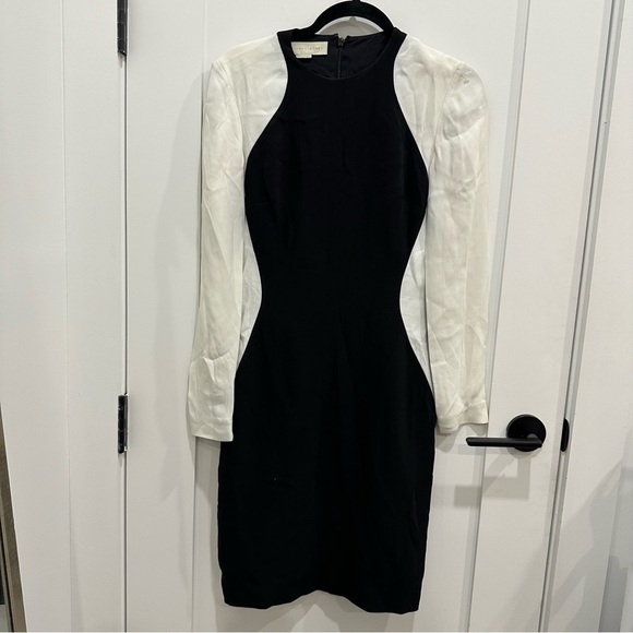 Stella McCartney Design Illusion Elegant Black and White Long Sleeve Mini Dress - Picture 2 of 10